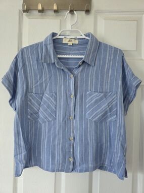 Boxy Button-Up Shirt | SZ Medium